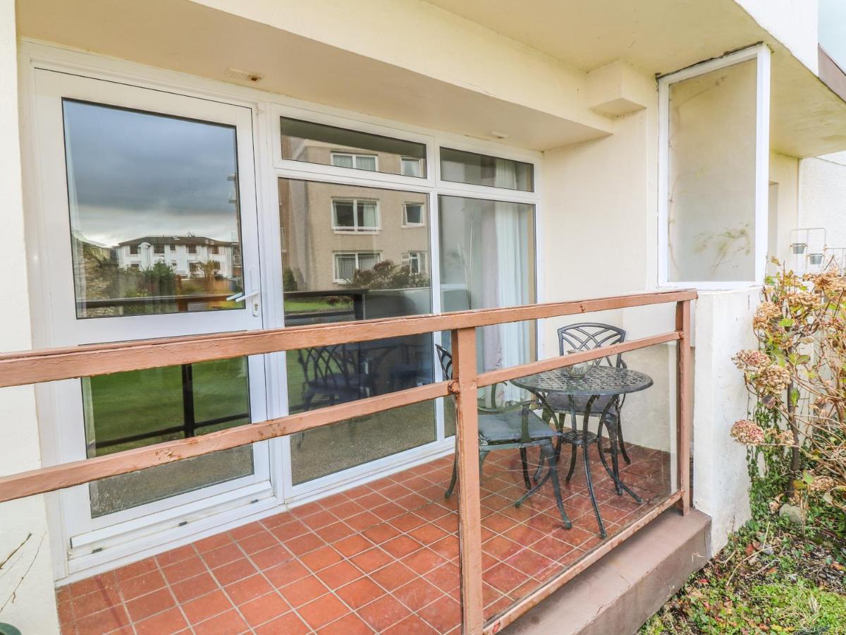 Cumbrae View Apartment Largs Exterior photo